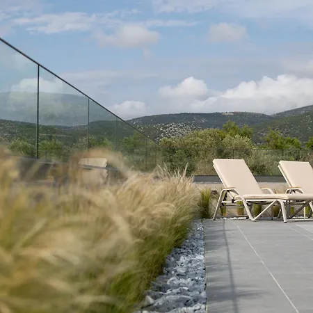 Onar - Luxury Villa *