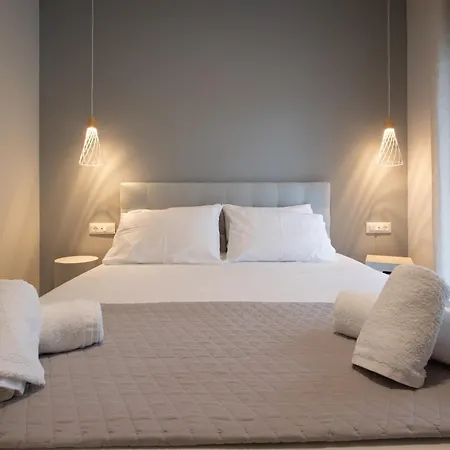 Onar - Luxury Аргостолион